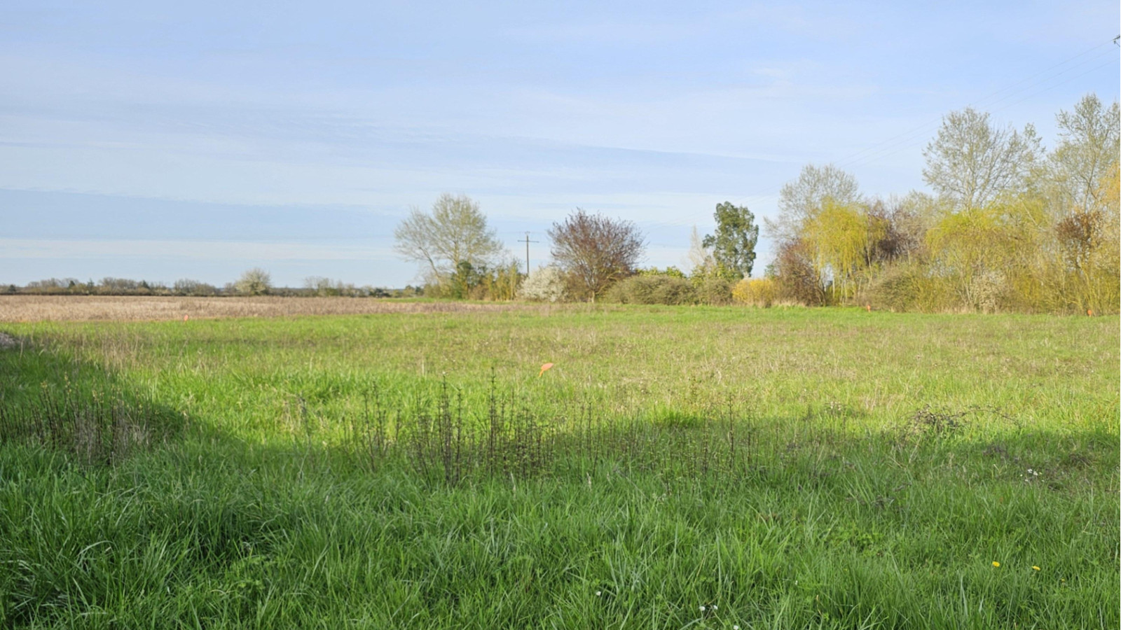 Terrain constructible de 861m2 à Perrusson