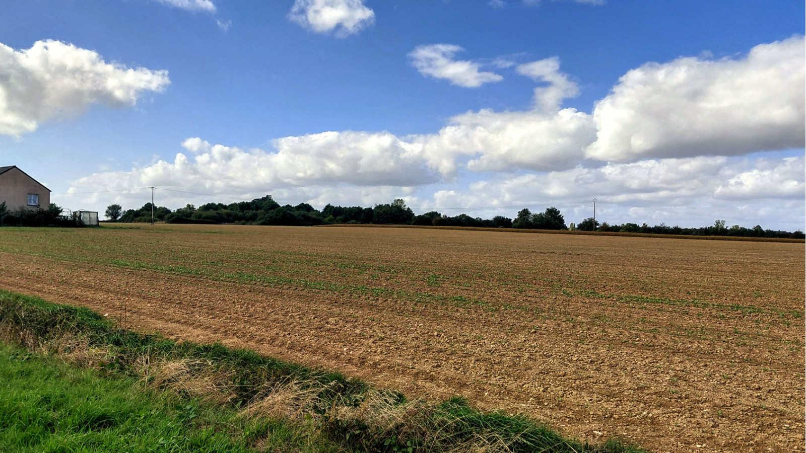 Terrain constructible de 360m2 à Lignières-de-Touraine