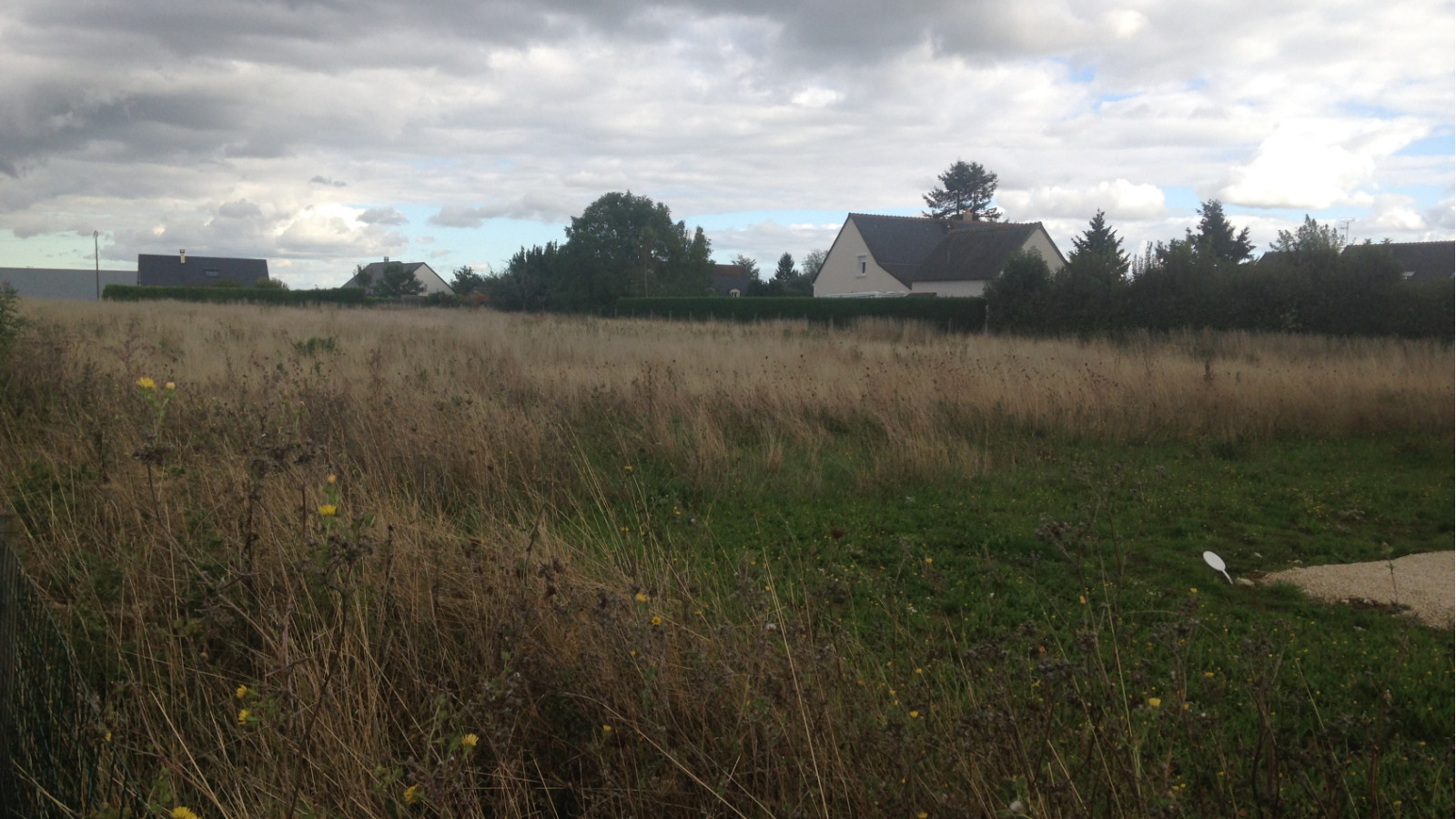 Terrain constructible de 525m2 à Langeais