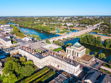 Agence-Tours-2.jpg