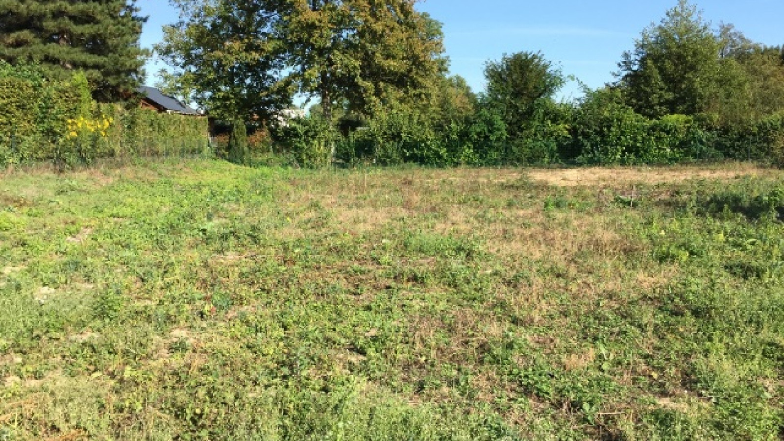 Terrain constructible de 942m2 à Sainte-Maure-de-Touraine